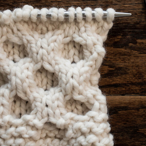 Honeycomb Cable Knitting Stitch Pattern : Download it Here