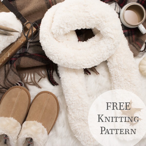 Beginner Knit Fur Scarf in Lion Brand Fun Fur - L0690D, Knitting Patterns