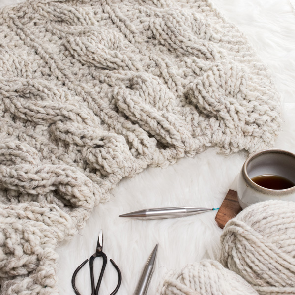 Super Chunky Cable Blanket Knitting Pattern : A Beautiful Journey : Brome  Fields