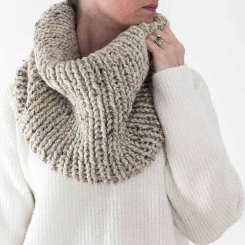 Simplicity Cowl Knitting Pattern : Brome Fields