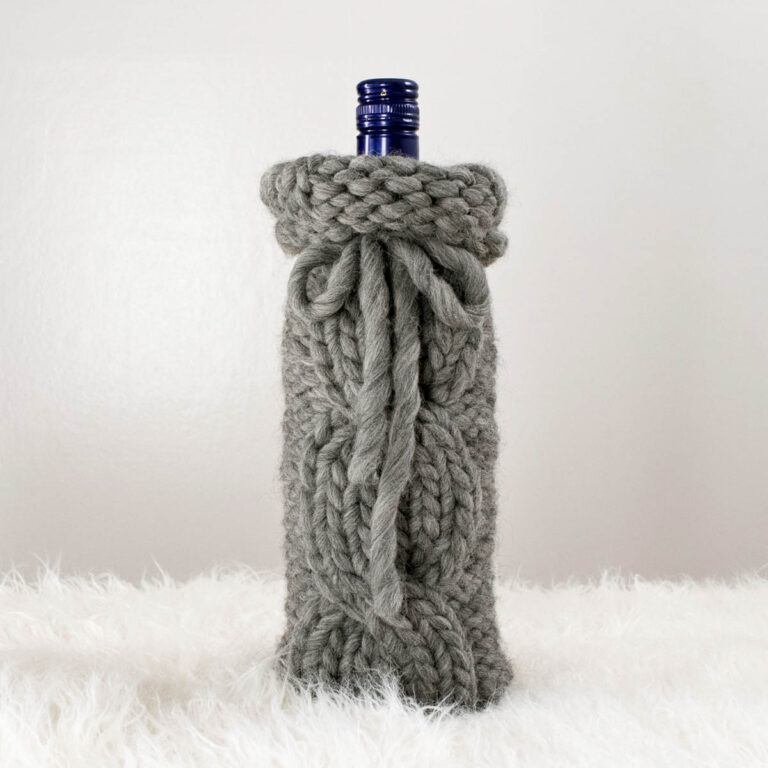 Cable Knit Wine Bottle Cover
